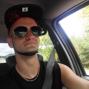 Meet your Posher, Devin